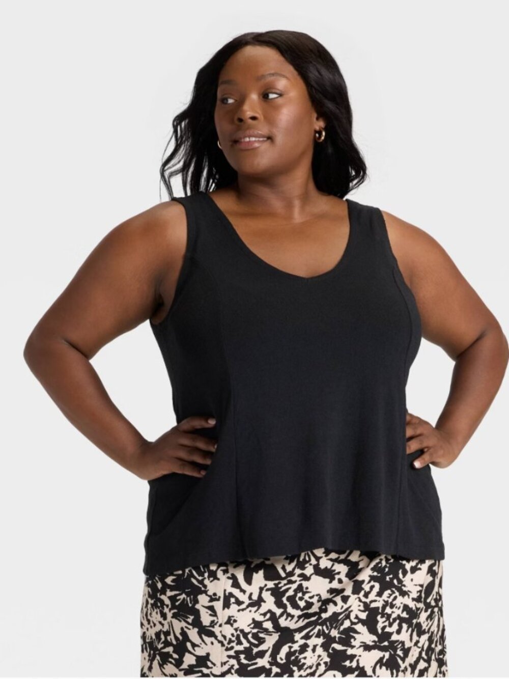 Ava Viv 1X Womens Drapey Tank Top V Neck Black